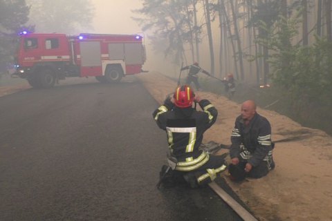 Пожежі в Луганській області поширилися на хвойні лісові квартали