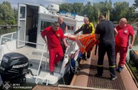 У Кременчуці рятувальники організували переправу через Дніпро