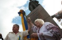 ЄСПЛ присудив €5000 пенсіонерці, яка пошкодила 2011 року вінок Януковича