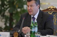 Янукович поручил доработать НК до 2 декабря