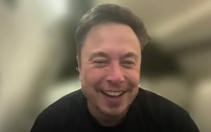 Керівник російського інвестфонду закликав Ілона Маска збудувати тунель між Росією та Аляскою 