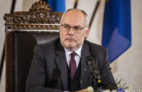 Росіяни мають обрати, на чиєму вони боці, - президент Естонії Алар Каріс