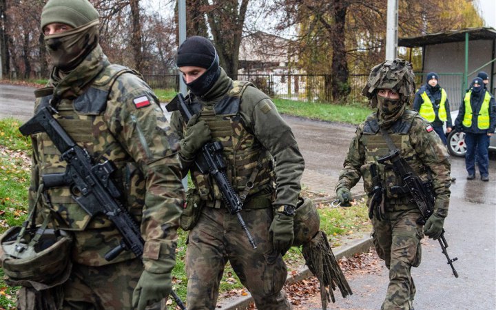 Польський спецназ забезпечував безпеку української делегації на переговорах у Білорусі, - ЗМІ