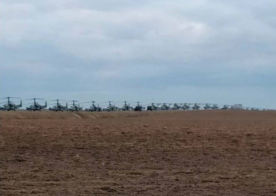 Російські вертольоти у Білорусі напередодні вторгнення