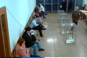 Середня явка виборців станом на 16:00 перевищила 40%