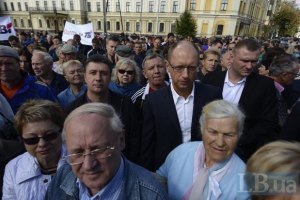 Чемерис: навесні почнуть набирати сили соціальні протести