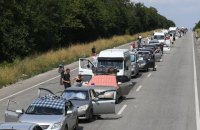 Тисячі охочих евакуюватися з окупованих територій місяцями чекають на виїзд, – мер Мелітополя