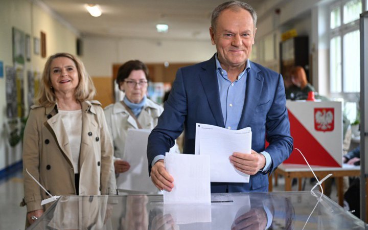 У Польщі тривають місцеві вибори, які стануть “лакмусовим папірцем” для Туска