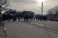 В разных городах Украины люди устроили протесты из-за тарифов на газ