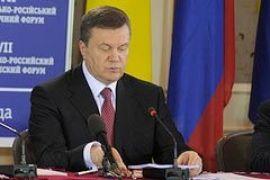 Янукович пересмотрит бюджет