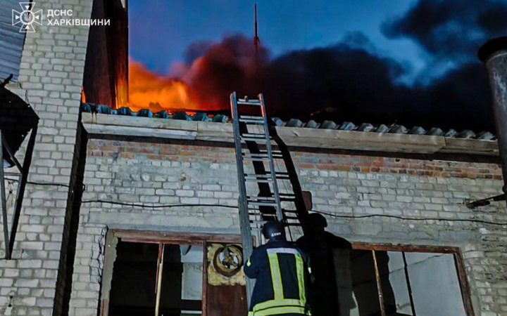 Рятувальники ліквідували масштабні пожежі після російських обстрілів