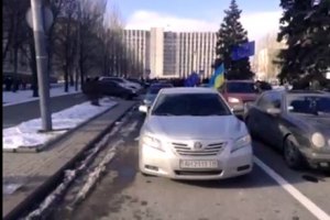 Донецькому Автомайдану не дали виїхати до будинку Януковичів