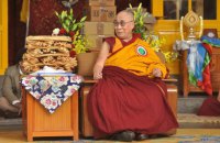 Далай-лама закликав до діалогу з ІД
