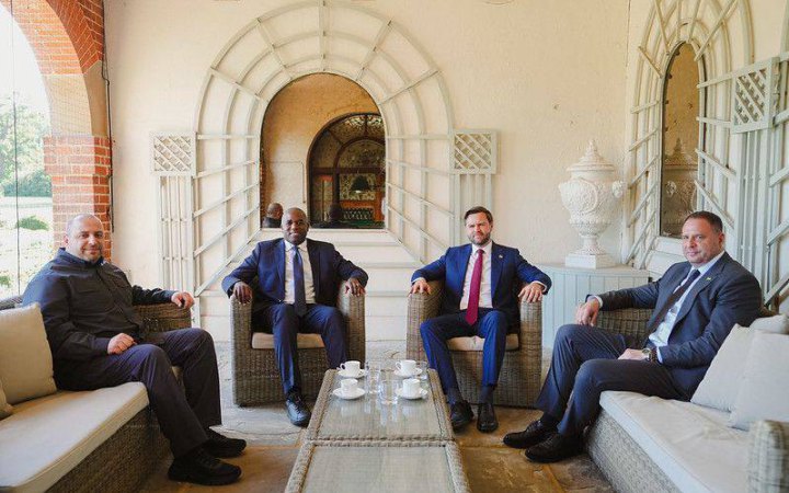 Єрмак про зустріч безпекових радників у Британії: надійний мир можливий лише з повагою до суверенітету України