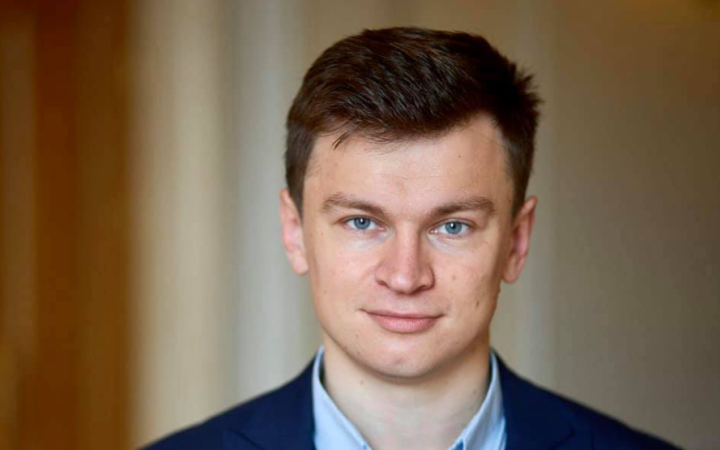 Нардеп Дмитро Костюк заявив про вихід з фракції “Слуг народу”