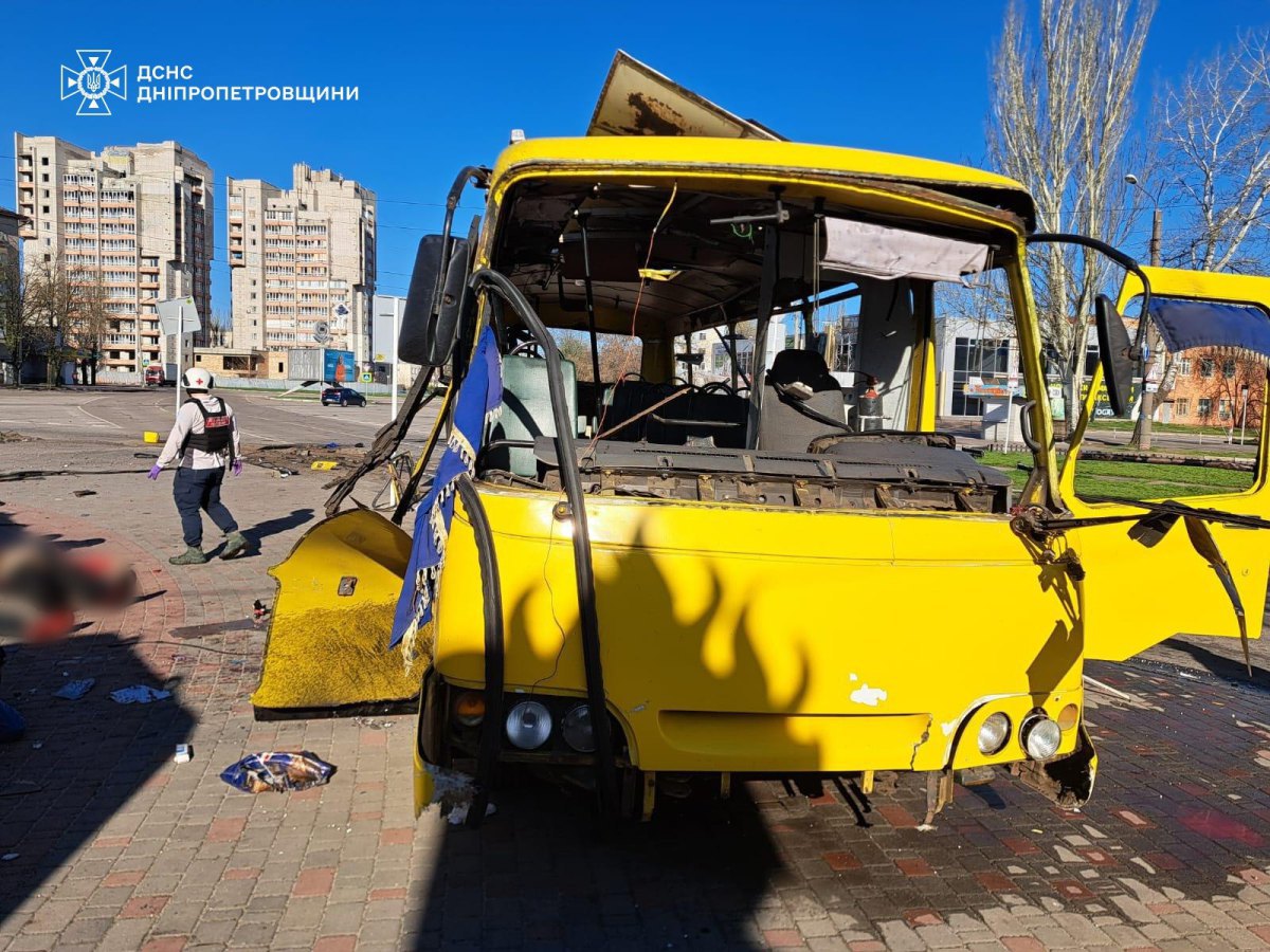 Атака на автобус у Нікополі