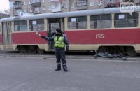 В Днепропетровске женщина попала под трамвай