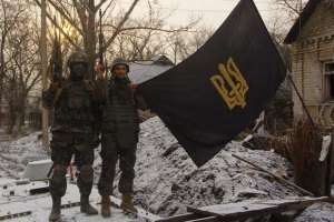 Добровольческий взвод "Карпатская сечь" заявил о готовности войти в ВСУ