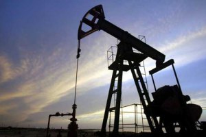 Россия готовится снизить объемы нефтедобычи