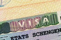 Французский посол обещает увеличить выдачу шенгенских виз украинцам