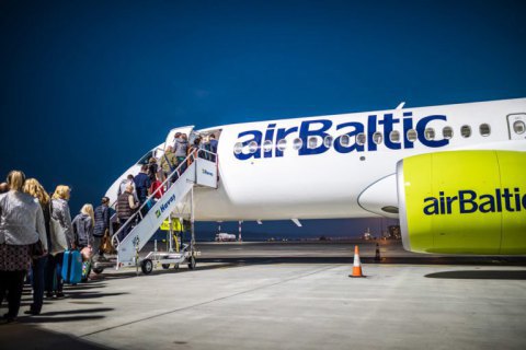 Латвийская компания восстановит авиарейсы в Украину по трем маршрутам
