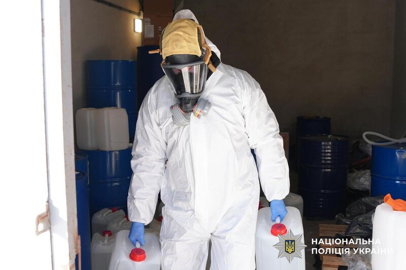 Національна поліція ліквідувала транснаціональну наркоінфраструктуру в Україні та Польщі