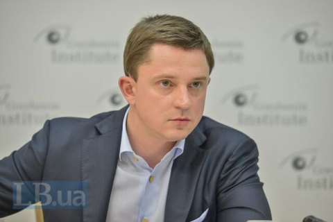 Луценко подписал подозрение Довгому