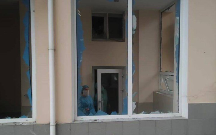 Росіяни атакували медзаклад у Херсоні, є пошкодження