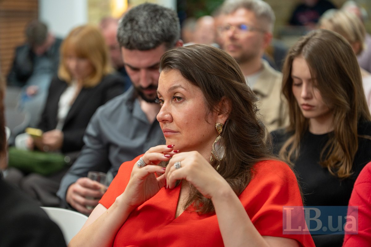 Леся Пінзеник, депутатка Київради