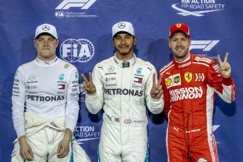 Формула-1: дублем команди "Мерседес" закінчилася кваліфікація завершального етапу сезону - Гра-прі Абу-Дабі