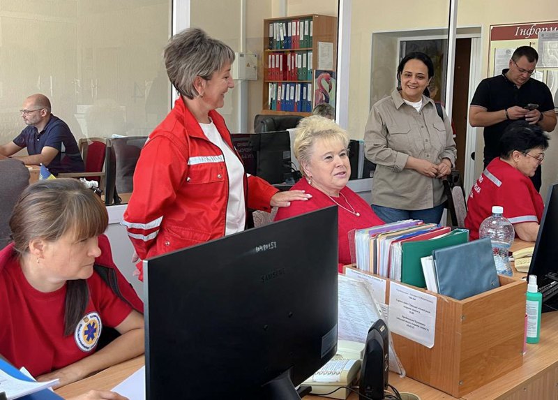 Під час візиту у Центр екстреної допомоги у Сумах
