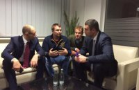 Кличко і Яценюк у Берліні зустрілися з Булатовим