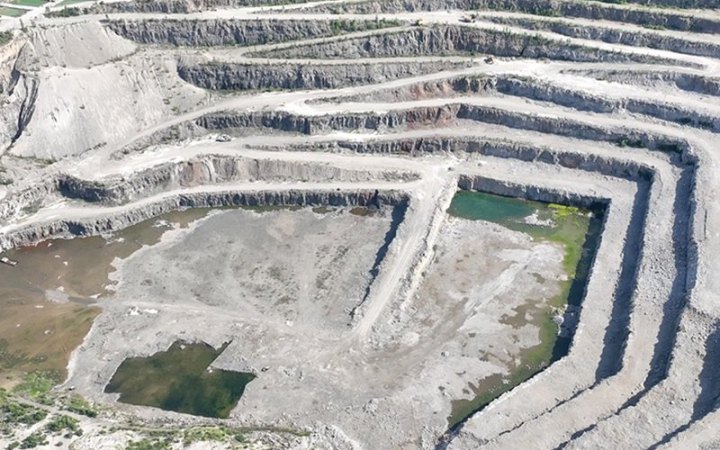 ​Спецоперація "Граніт": в Україні викрили схему виведення з-під санкцій РНБО видобувних компаній 