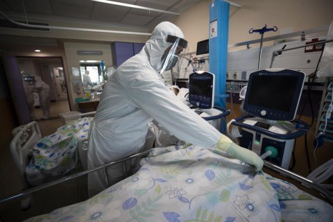 Украина обогнала Израиль по количеству инфицированных с начала пандемии и вышла на 24 место в мире