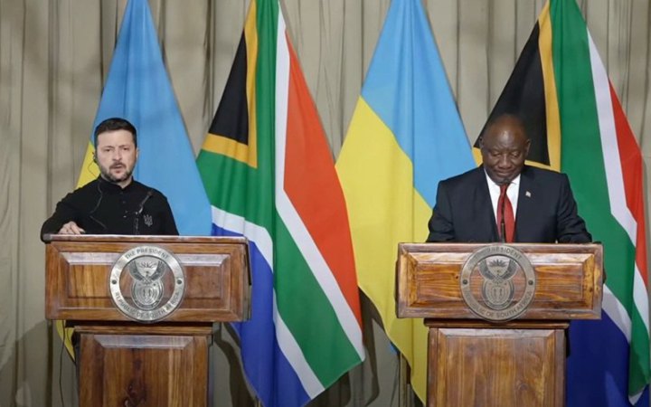 Зеленський обговорив із президентом ПАР, як  тиснути на Росію заради миру на рівні G20