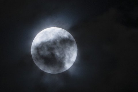 В ночь 31 января "сойдутся" Лунное затмение, суперлуние и "голубая Луна"