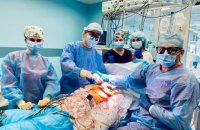 В Украине впервые трансплантировали легкие взрослому и сердце ребенку