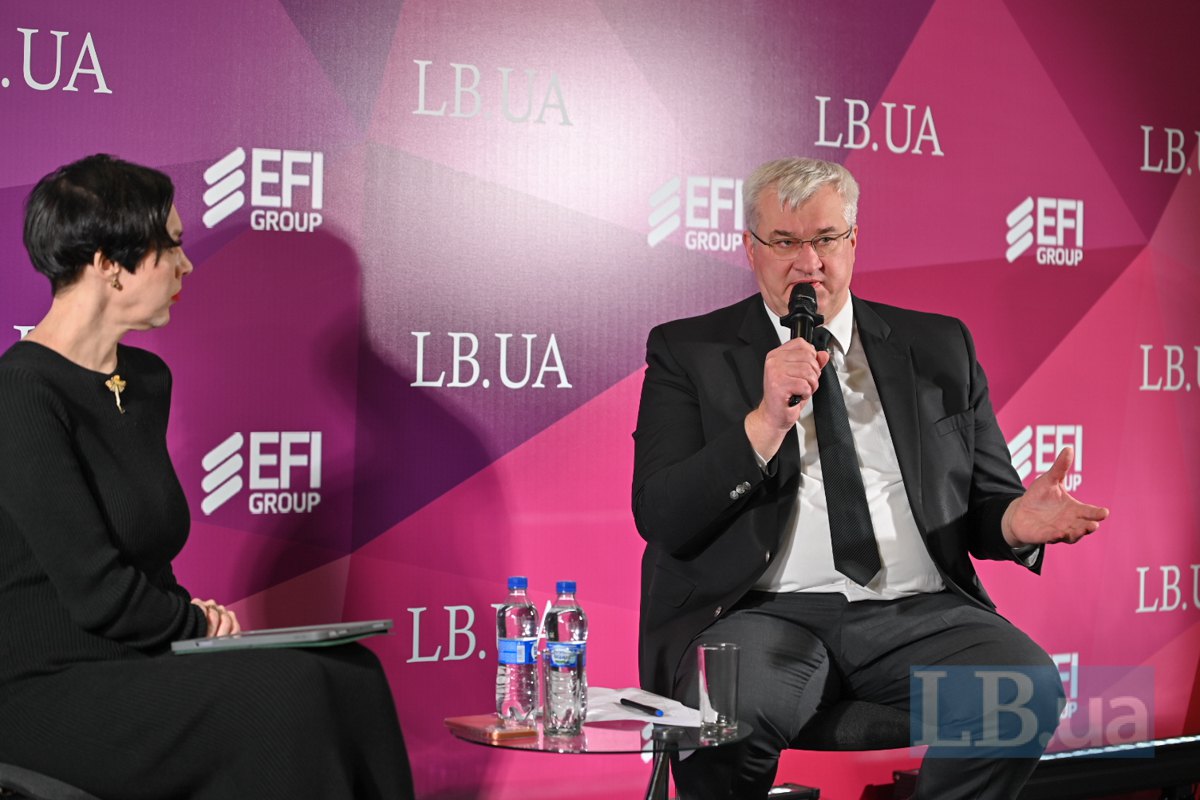 міністр закордонних справ України Андрій Сибіга і шеф-редакторка <i>LB.ua</i> Cоня Кошкіна