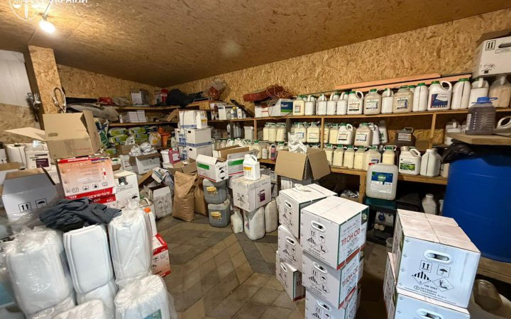 Викрито групи, які продавали підроблені засоби захисту рослин під виглядом продукції світових брендів