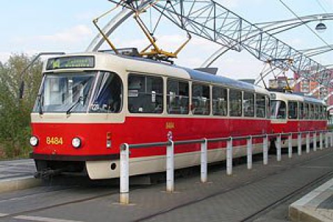 У Харкові запустили нічні тролейбуси і трамваї