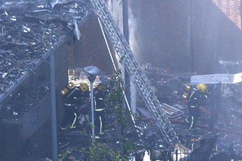 Число загиблих під час пожежі в Лондоні зросло до 30