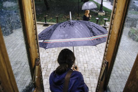 Во вторник в Киеве будет прохладно, днем небольшие дожди