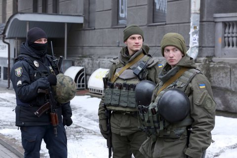 МВД вывело дополнительные наряды полиции и Нацгвардии на улицы Киева
