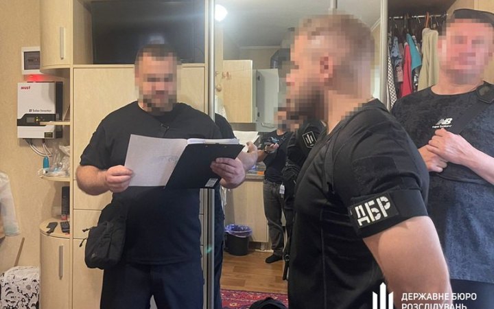 ДБР: Адвокат із Дніпра набув 16 "непояснених" квартир у центрі Львова 