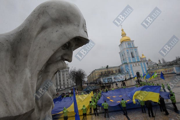 И спустя 20 лет независимости Евросоюз остается мечтой для украинцев