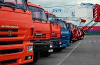 Daimler припиняє співпрацю з російським КАМАЗом