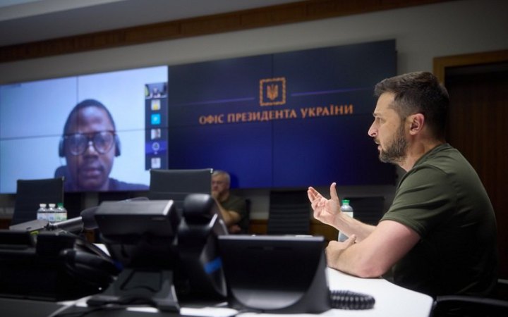Зеленський африканським ЗМІ: не можна бути нейтральним до війни, яку веде Росія проти України