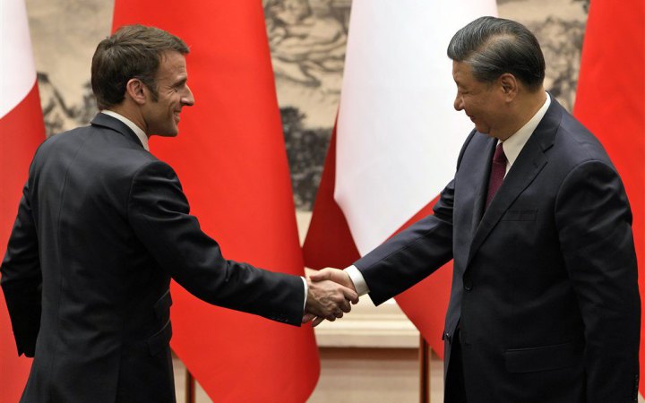 Лідер Китаю відвідає Францію у травні