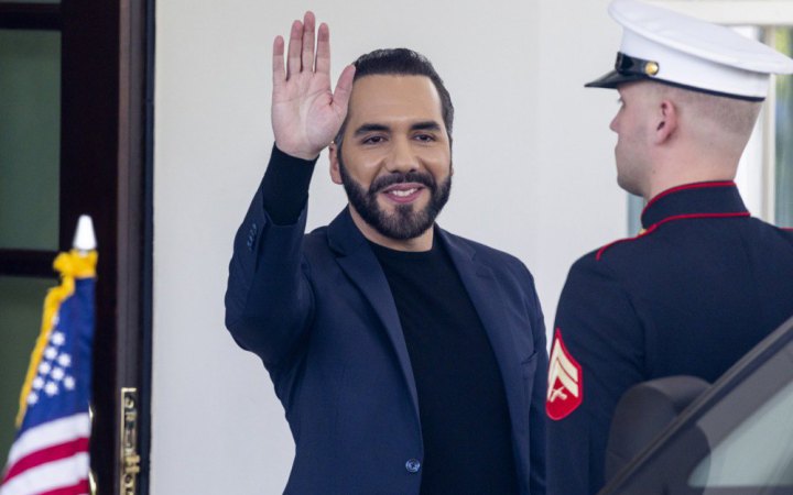 Президент Сальвадору запропонував Венесуелі обмінятися в'язнями