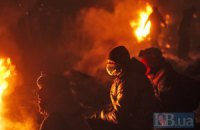 На Грушевского демонстранты жгут автопокрышки
